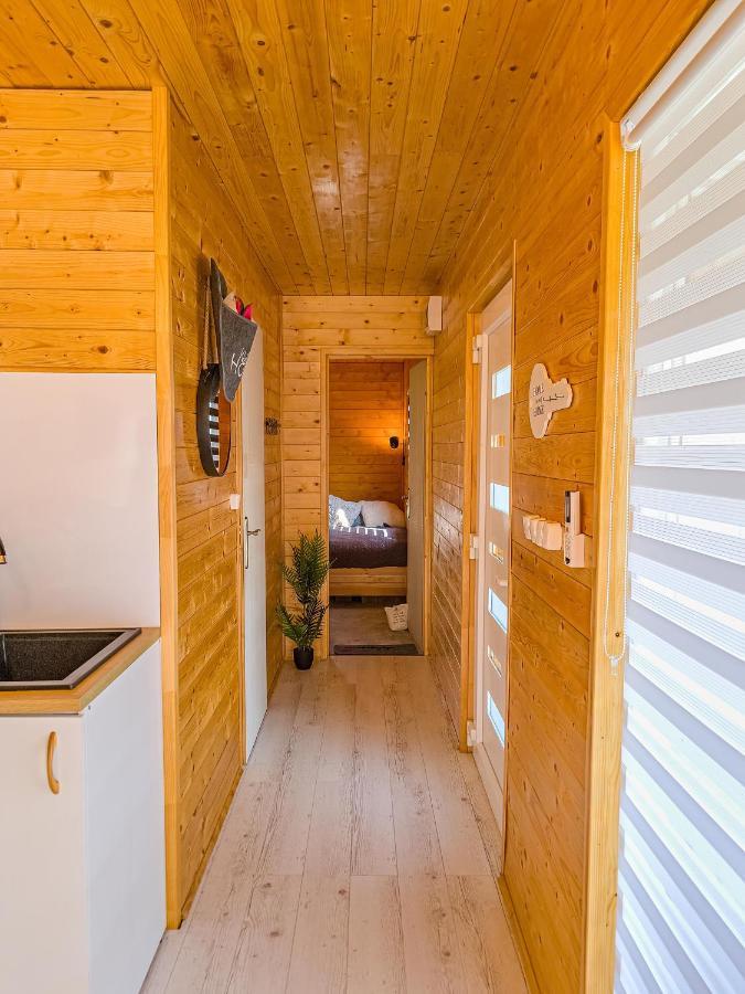 Cosa Nostra Apartman Sárvár Exterior foto